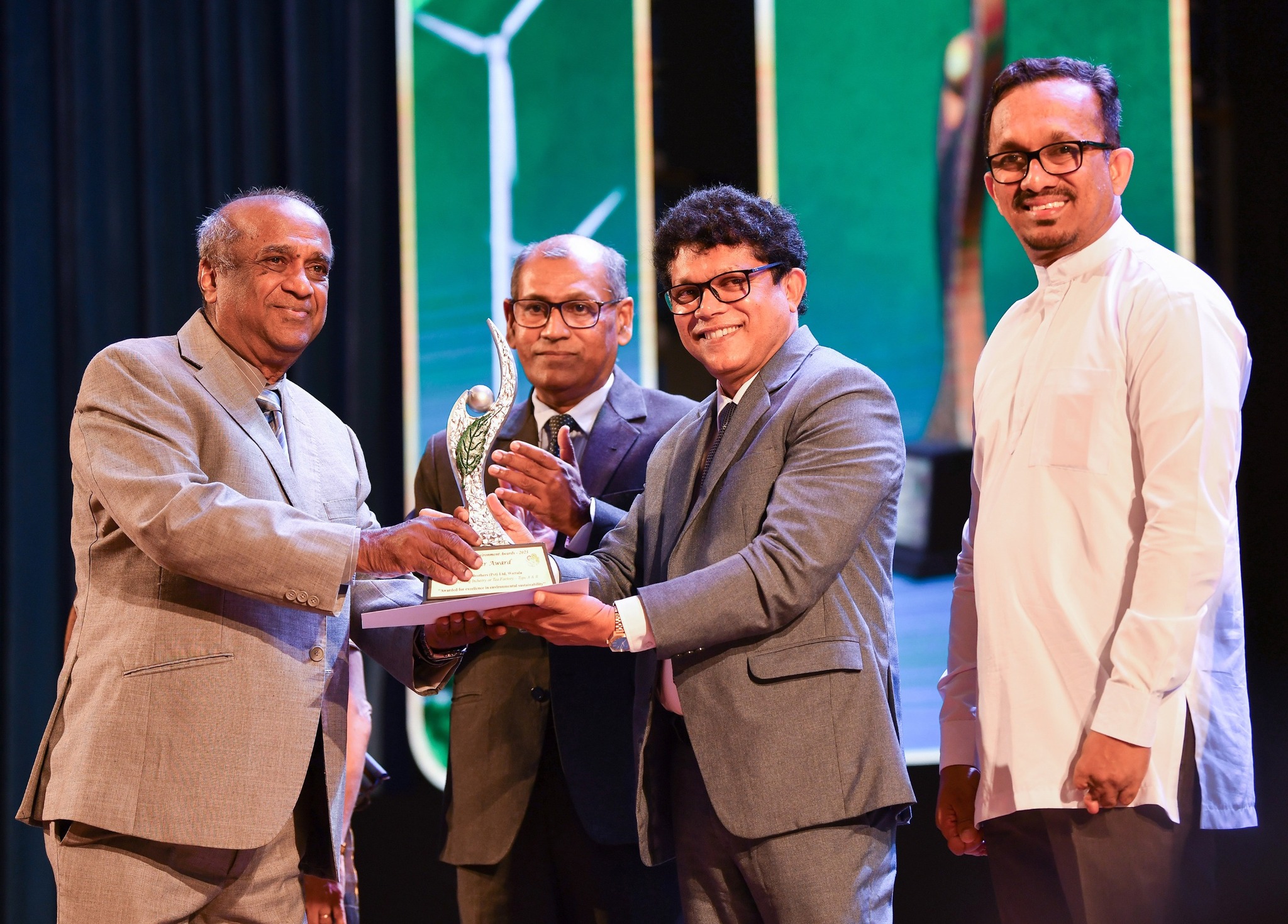 568468507 1242167267942891 7193525944306880910 n