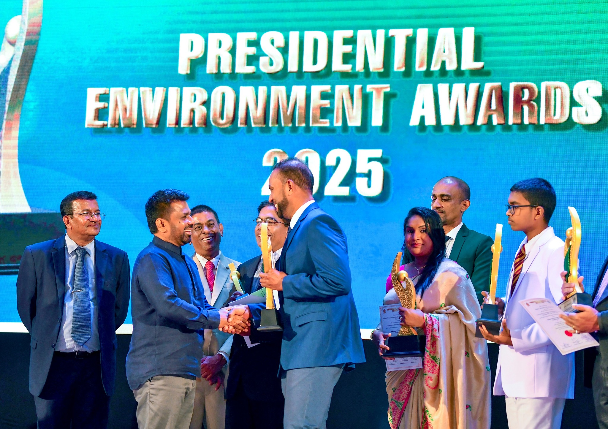 569686898 1242167024609582 1121478509324423360 n